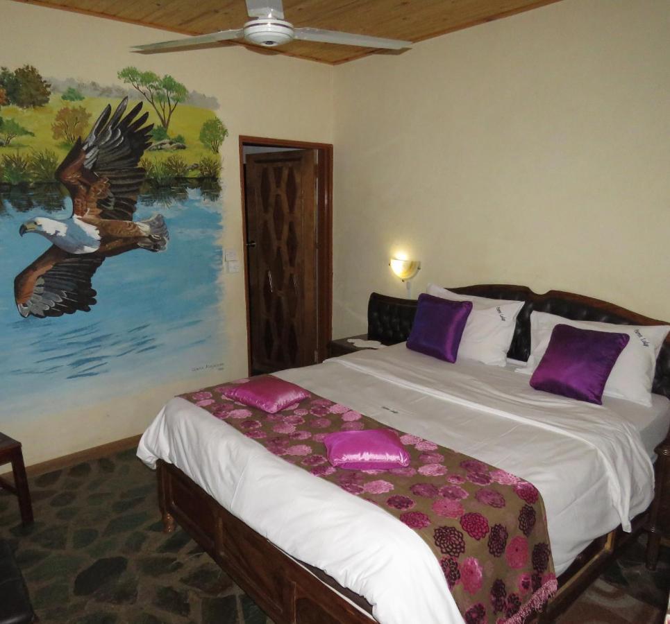 Parrot Lodge Bulawayo Extérieur photo